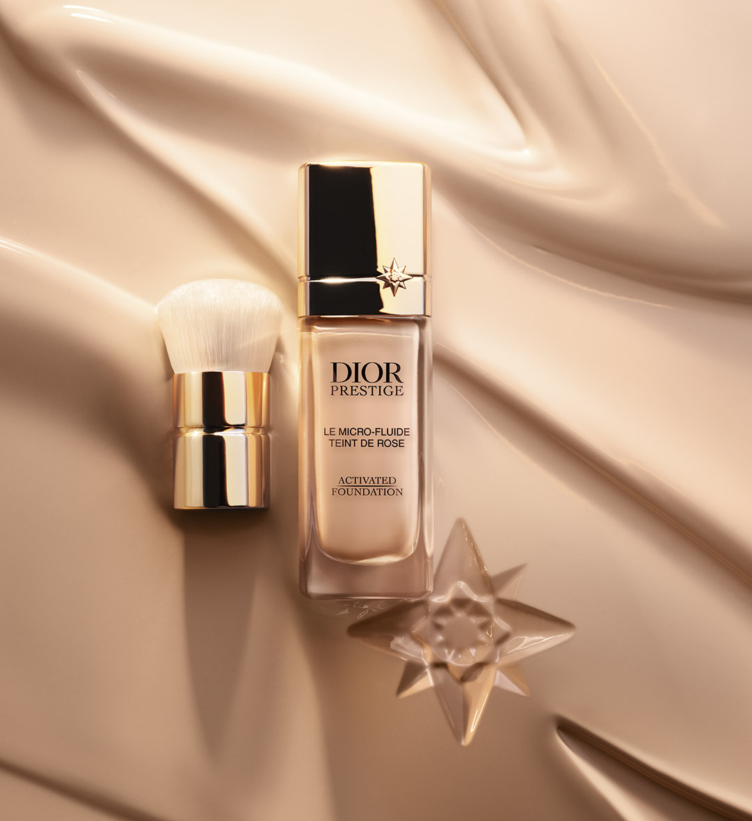 Dior Prestige unveils the new Le Micro‐Sérum de Rose Yeux