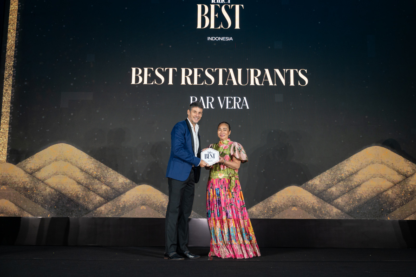 Bar Vera