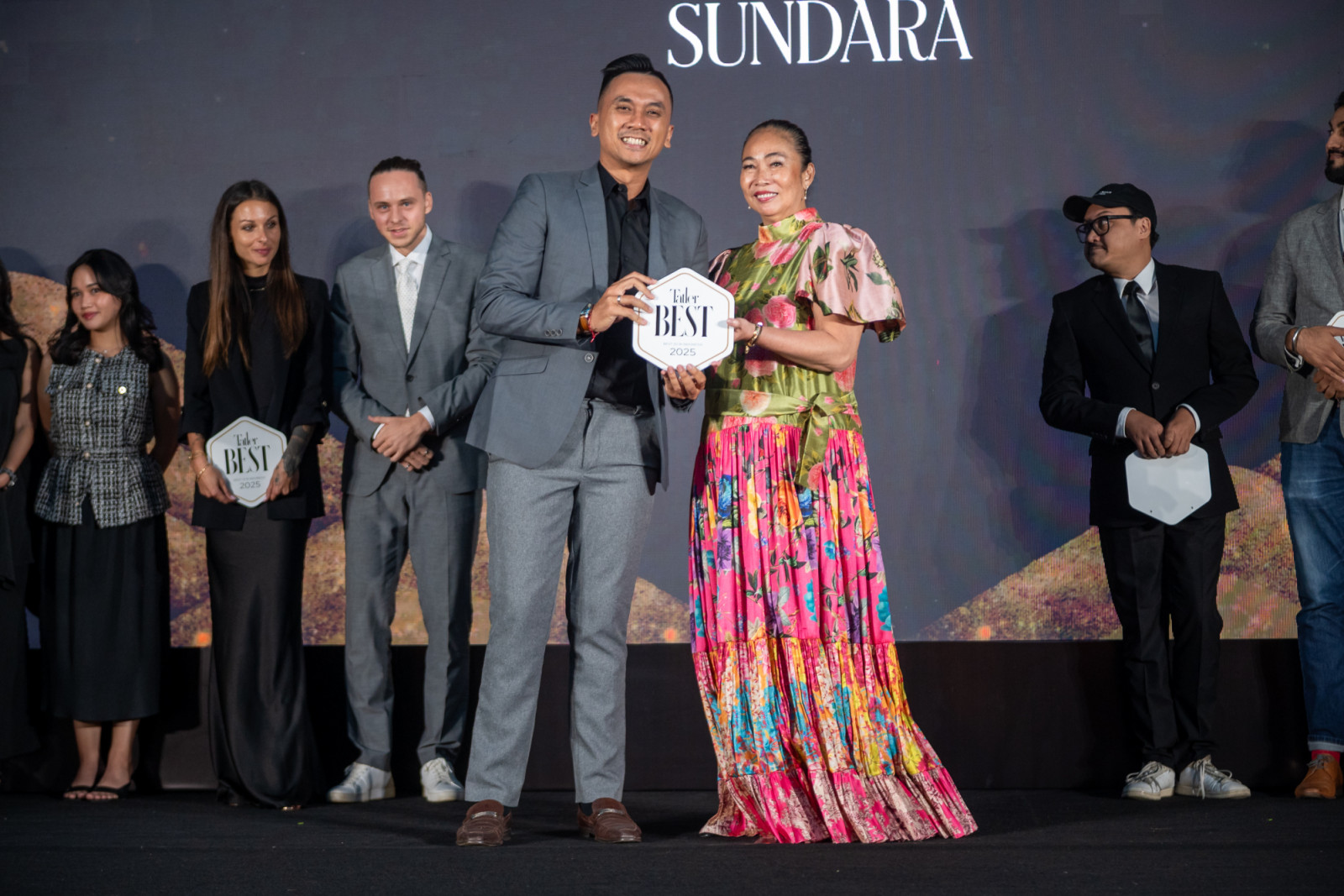 Sundara