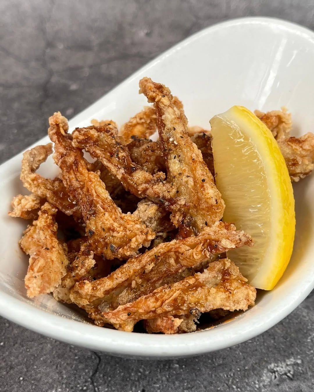 The science behind nankotsu karaage explains how it has become so beloved for hundreds of years (Photo: Instagram / @hokkaido_izakaya)