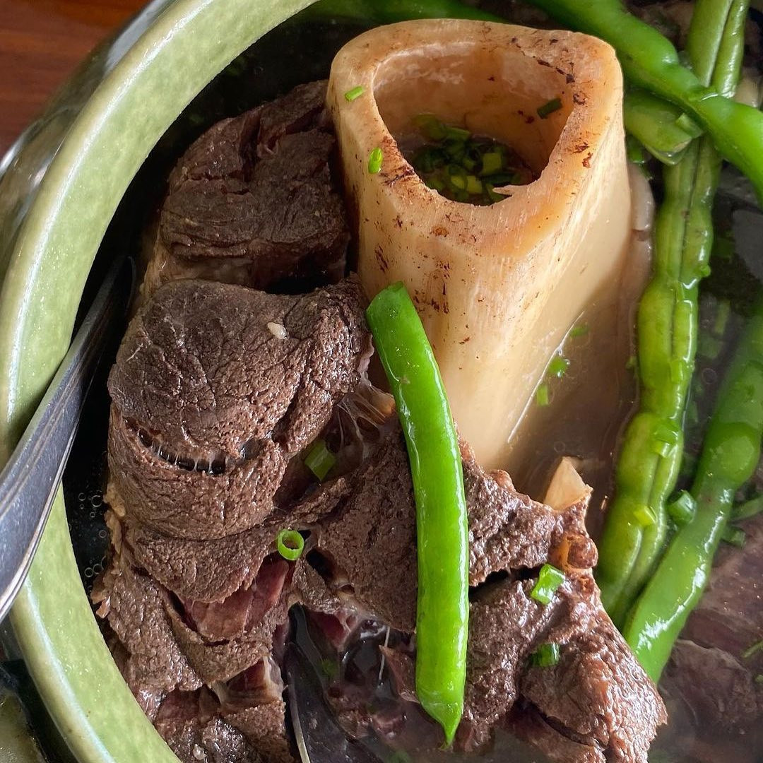 The magic of bulalo lies in how it is both light yet satisfying all at once (Photo: Instagram / @balaydako)
