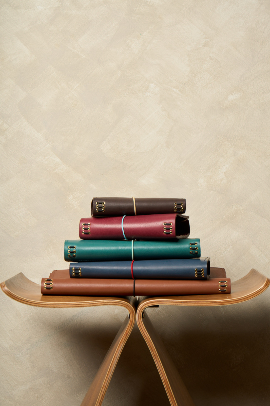 A stack of leather journals by Cada Dia (Photo: Cada Dia)