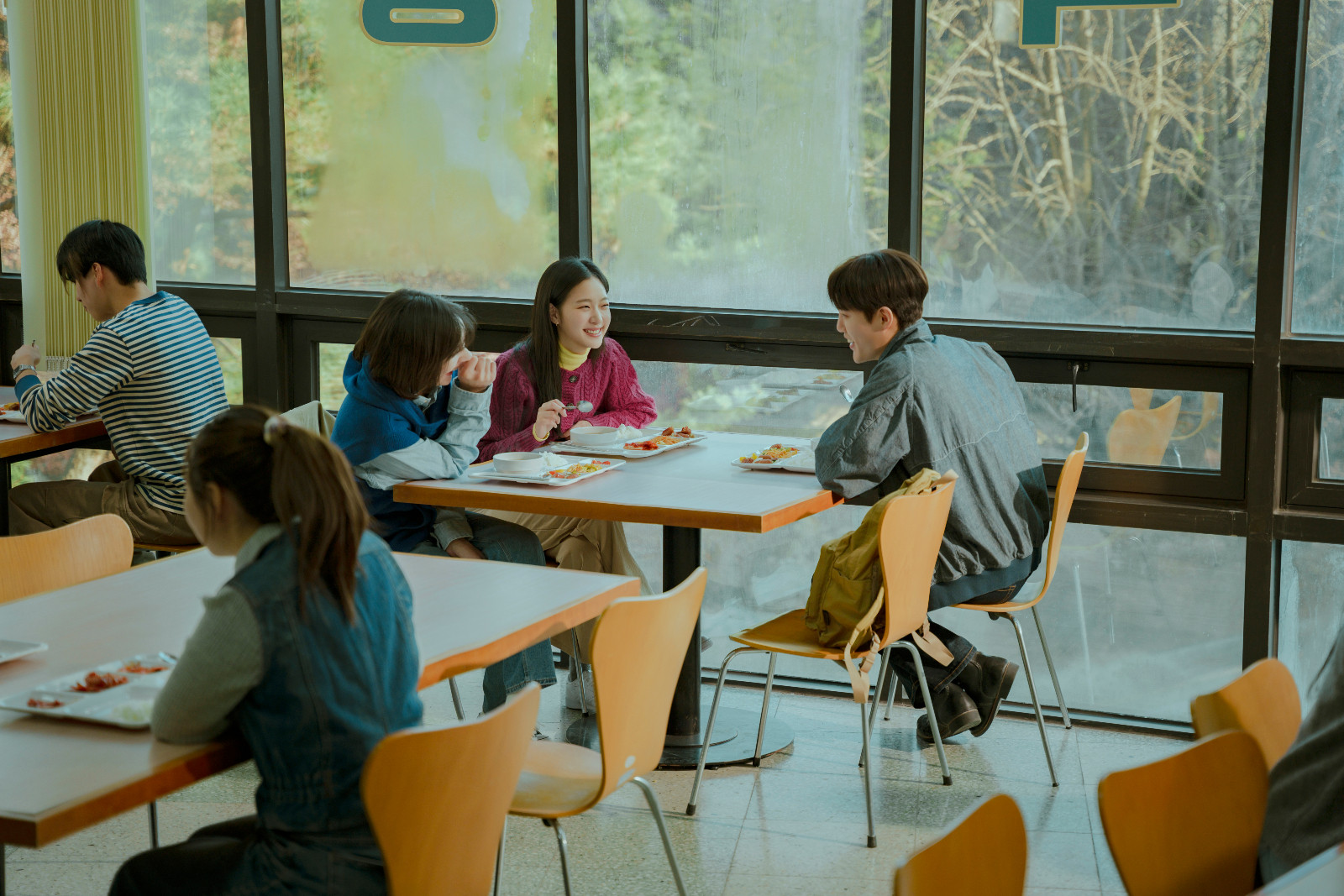 （Photo：Netflix《妳和其餘的一切》劇照）