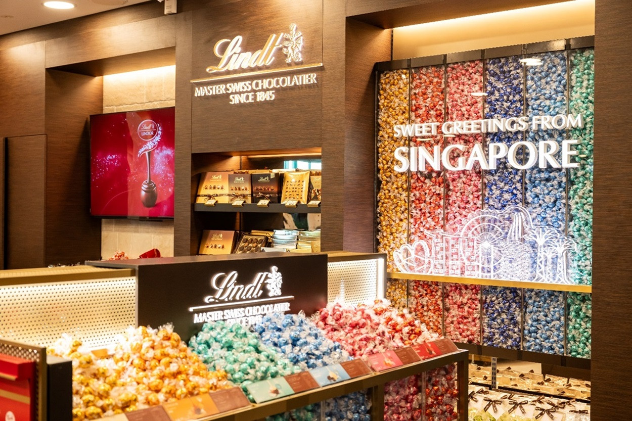 Lindt opens first Asia-Pacific boutique at Singapore Changi Airport ...