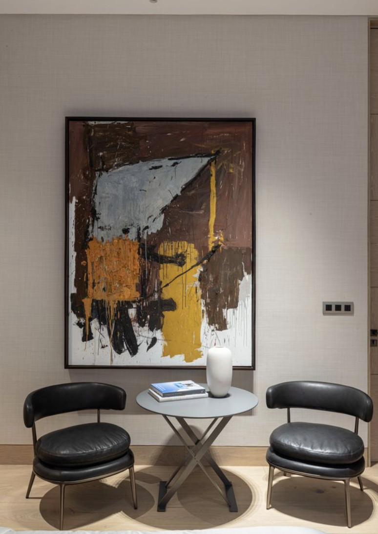 The Caratos chair and Pathos table