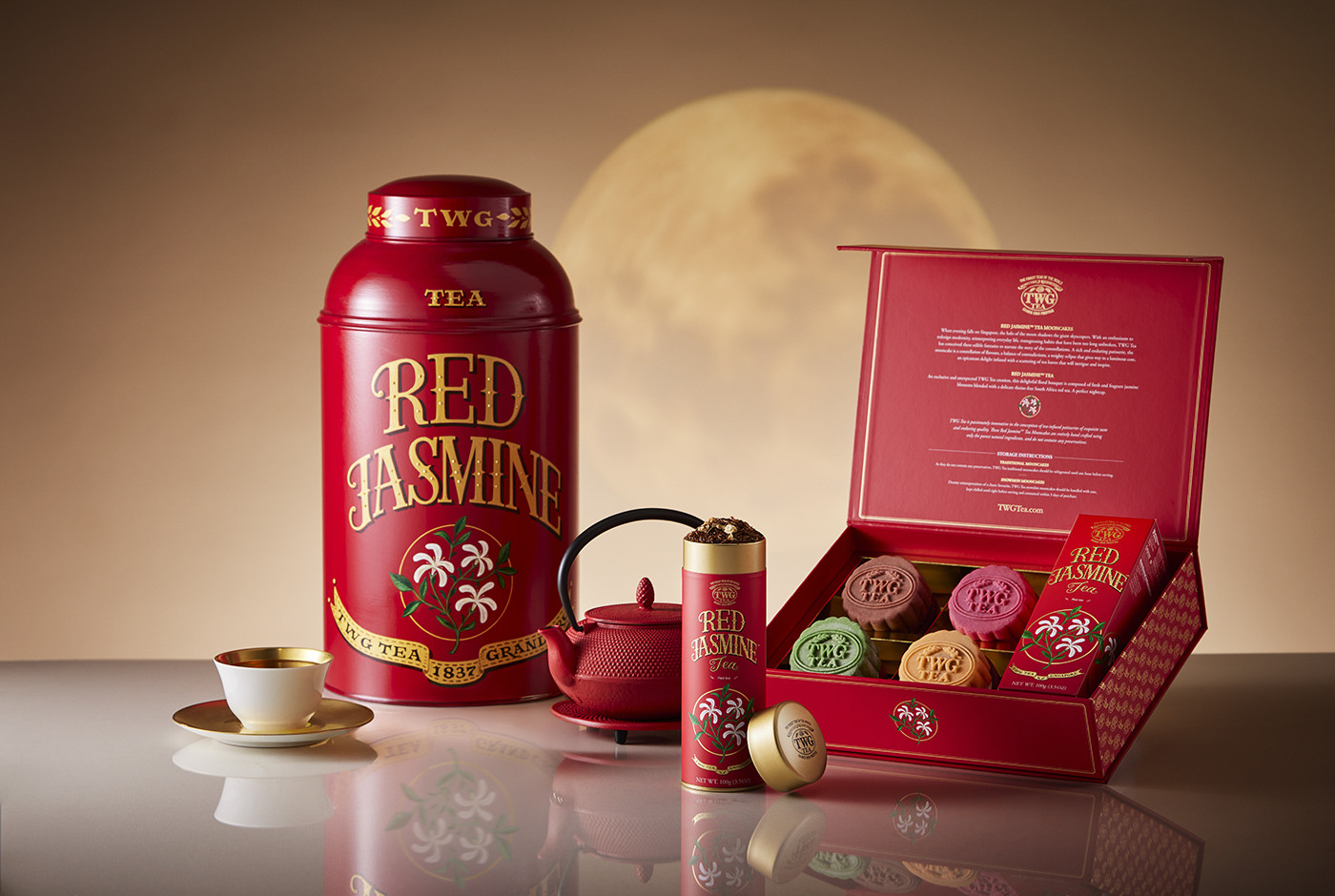 Red jasmine tea collection (Photo: TWG Tea)