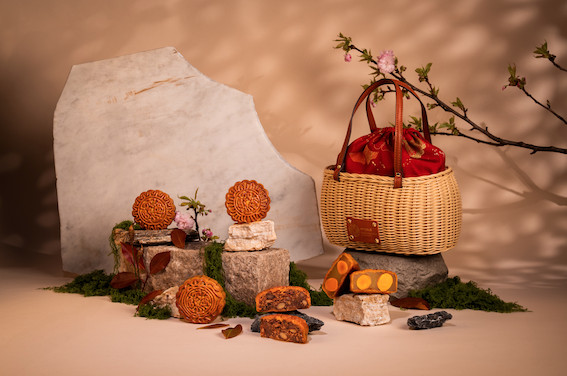 Shisen Hanten baked mooncakes (Photo: Shisen Hanten by Chen Kentaro)