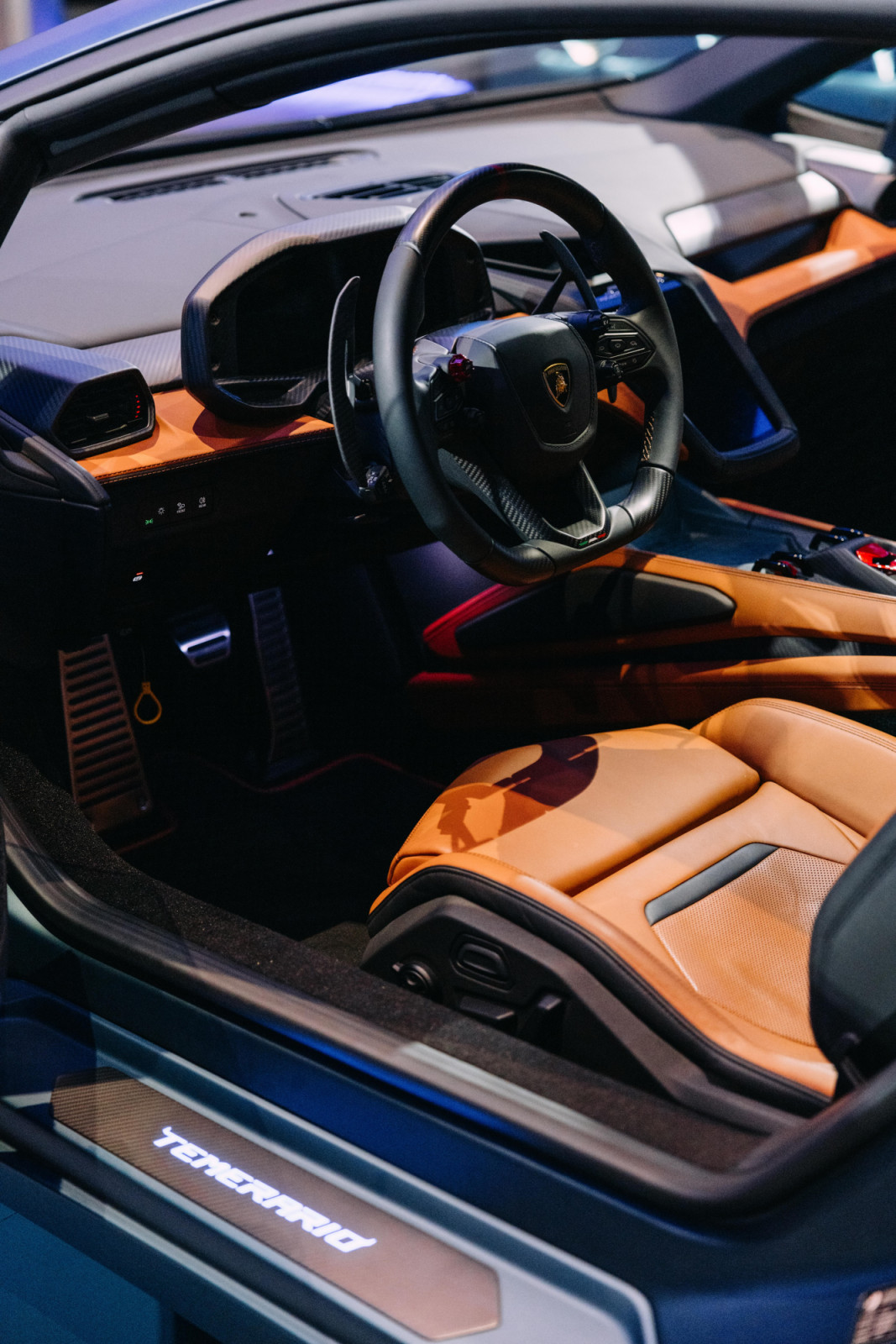 ความสมบูรณ์แบบที่แท้จริงของ Lamborghini คือการมีทั้งความสวยงามและประสิทธิภาพที่โดดเด่น (ภาพ: Worapon Teerawatviji)