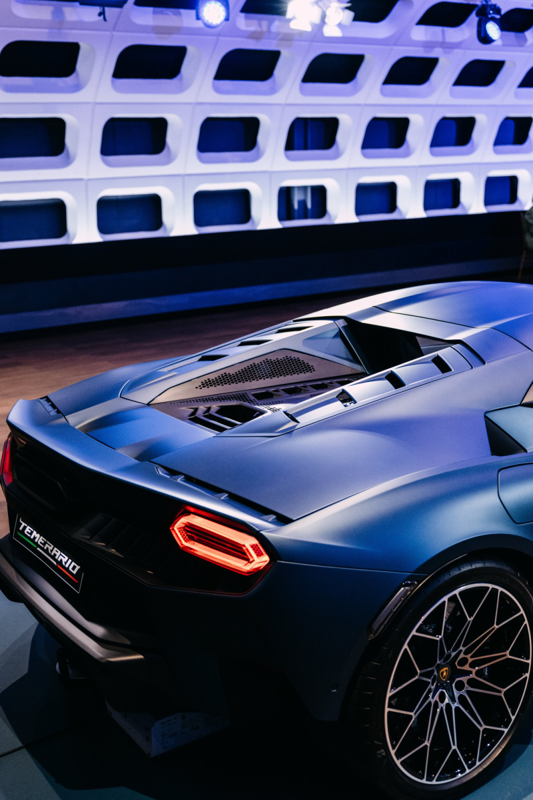 ความสมบูรณ์แบบที่แท้จริงของ Lamborghini คือการมีทั้งความสวยงามและประสิทธิภาพที่โดดเด่น (ภาพ: Worapon Teerawatviji)