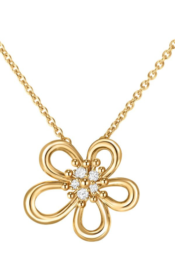 Van Cleef & Arpels Flowerlace jewellery collection