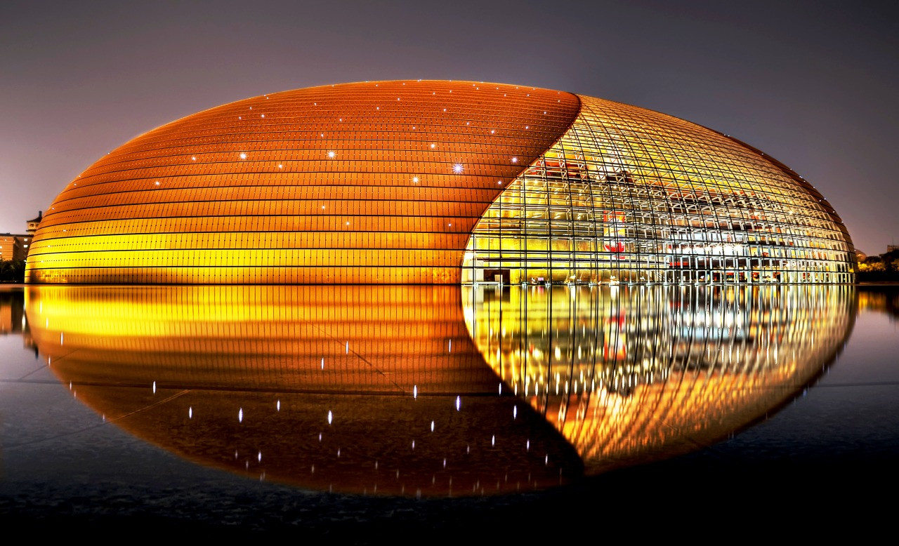 Explore China’s most striking real estate landmarks, where innovative architectural design shapes modern cityscapes. (Photo: Discover Beijing Tours)