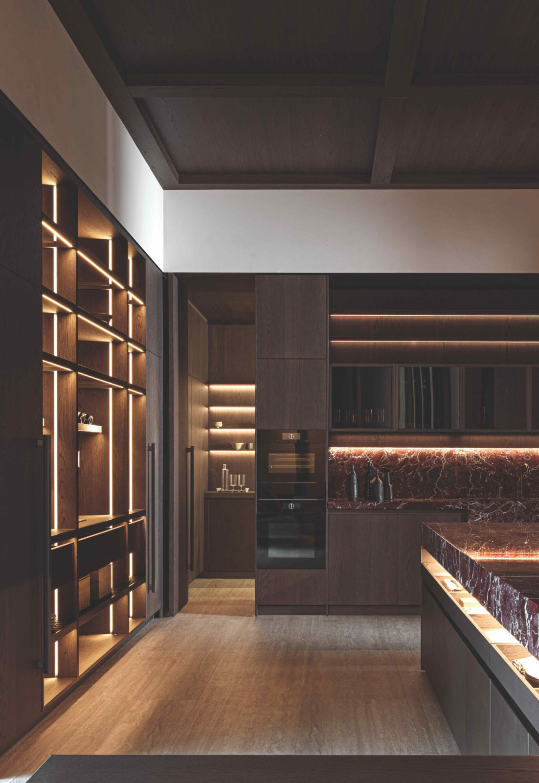 Soft, dimmable 2700K LED lighting that makes the kitchen as inviting after dark
