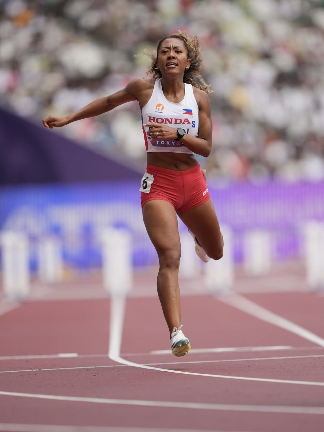 Robyn Brown (Photo: Instagram / @runrobyn_)