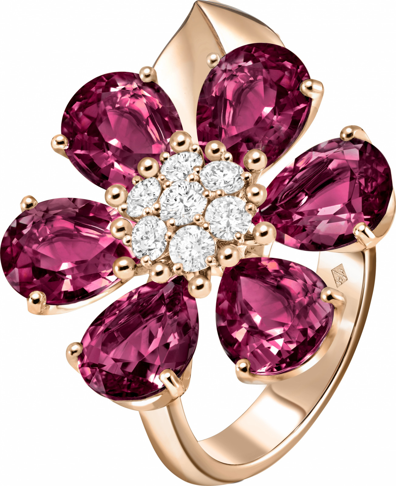 Fleurs d’Hawaï ring (Photo: courtesy of Van Cleef & Arpels)