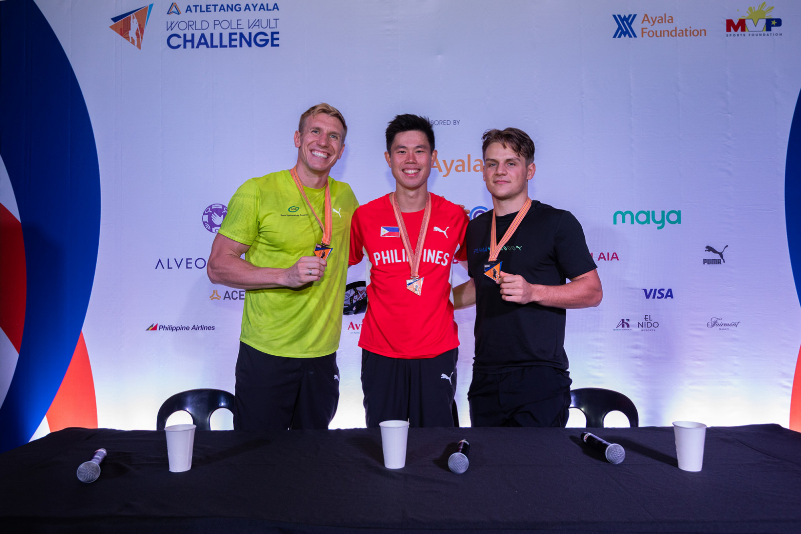Winners of the Atletang Ayala World Pole Vault Challenge: EJ Obiena (gold), Thibaut Collet (silver) and Piotr Lisek (bronze) (Photo: Rolly Barayang)