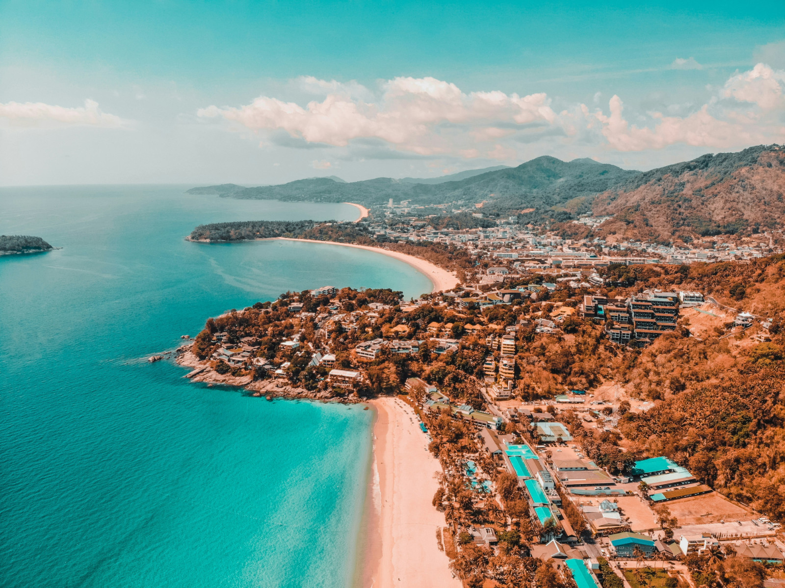 Phuket offers an irresistible mix for the foodie traveller. (Photo: Miltiadis Fragkidis / Unsplash)