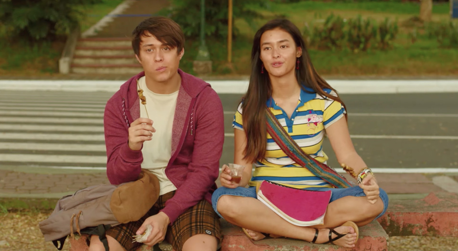 Enrique Gil and Liza Soberano in ‘Alone/Together’ (Photo: Black Sheep)