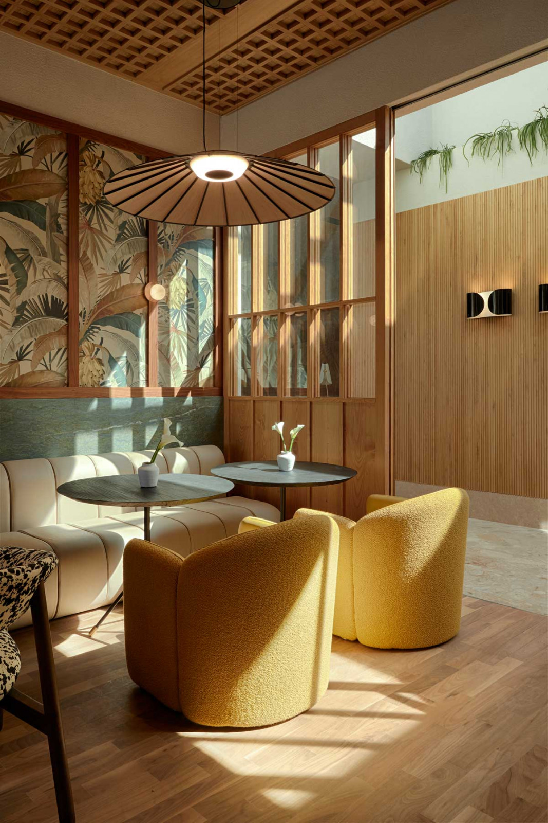 Bungalow 7 offers a layered experience with indoor-outdoor areas, a library, a tea room and refined private dining (Photo: Bungalow 7)