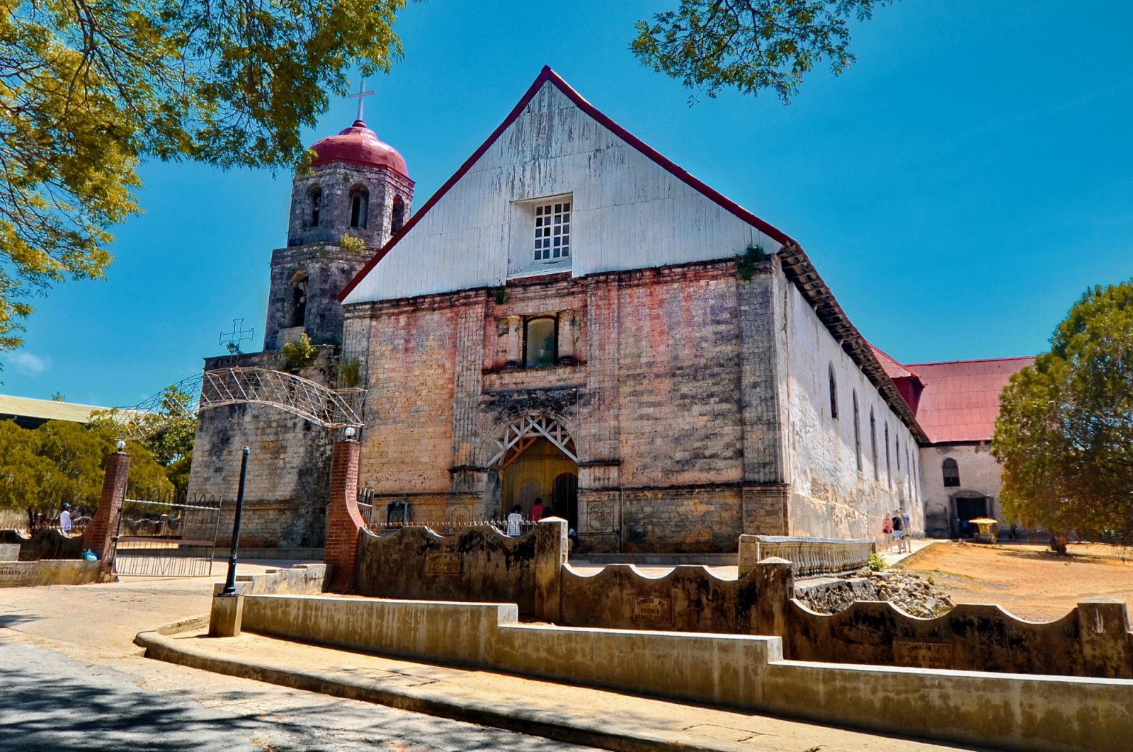 Lazi Church (Photo: Wikimedia Commons / Allan Jay Quesada)