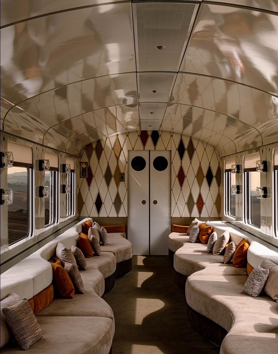 The Orient Express La Dolce Vita combines 1960s Italian glamour with modern luxury as it traverses Italy’s stunning landscapes from the Alps to Sicily. (Photo: @ladolcevitaorientexpress / Instagram)