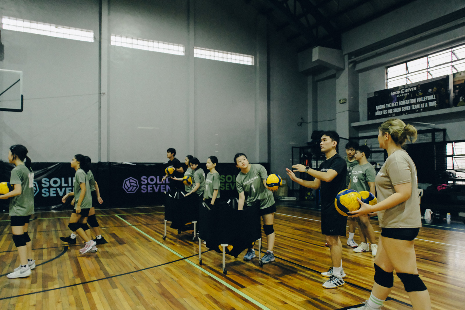 Service-based leadership is modelled by Solid Seven coaches