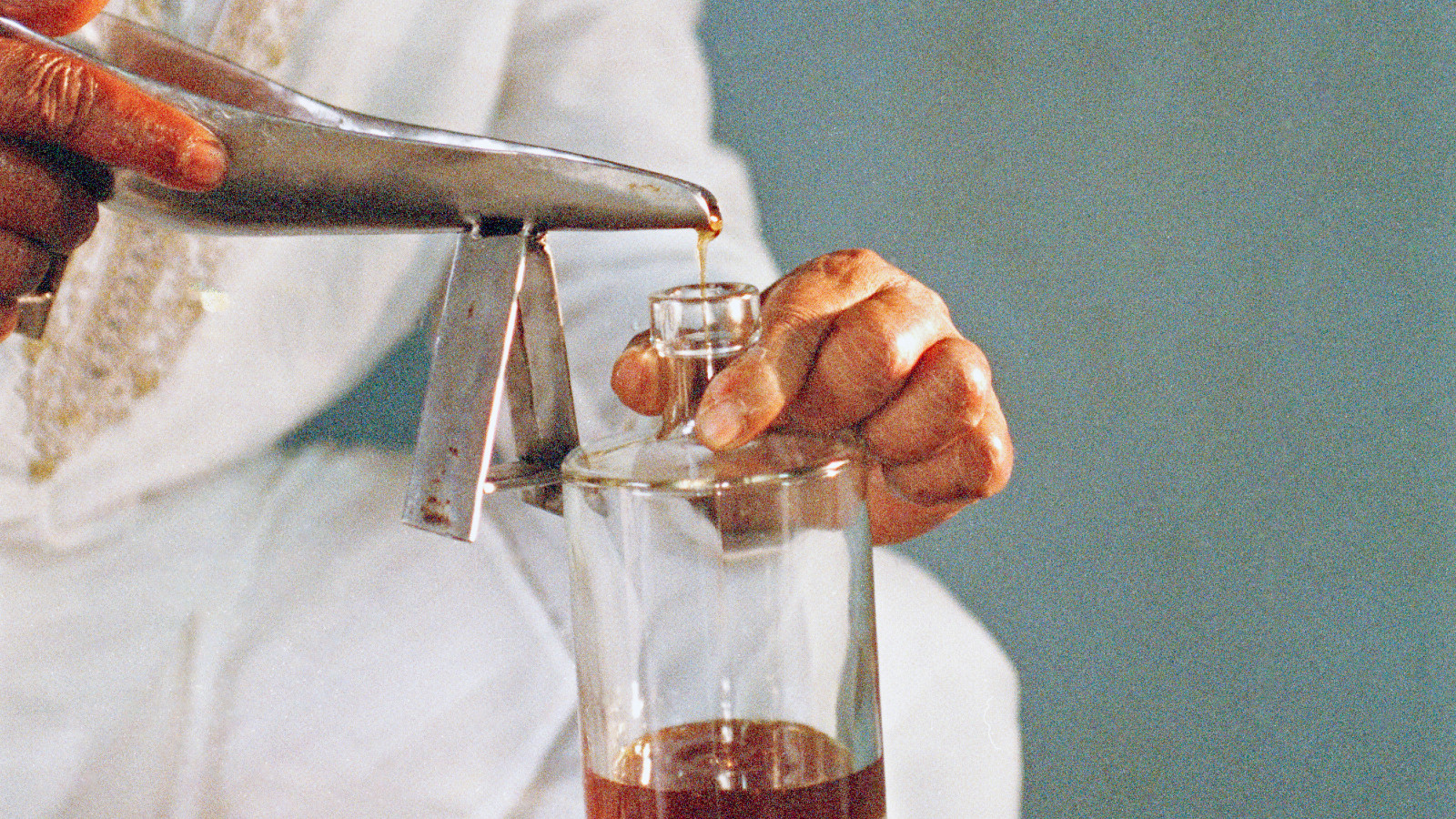 Transferring the oud oil (Photo: courtesy of Creed)