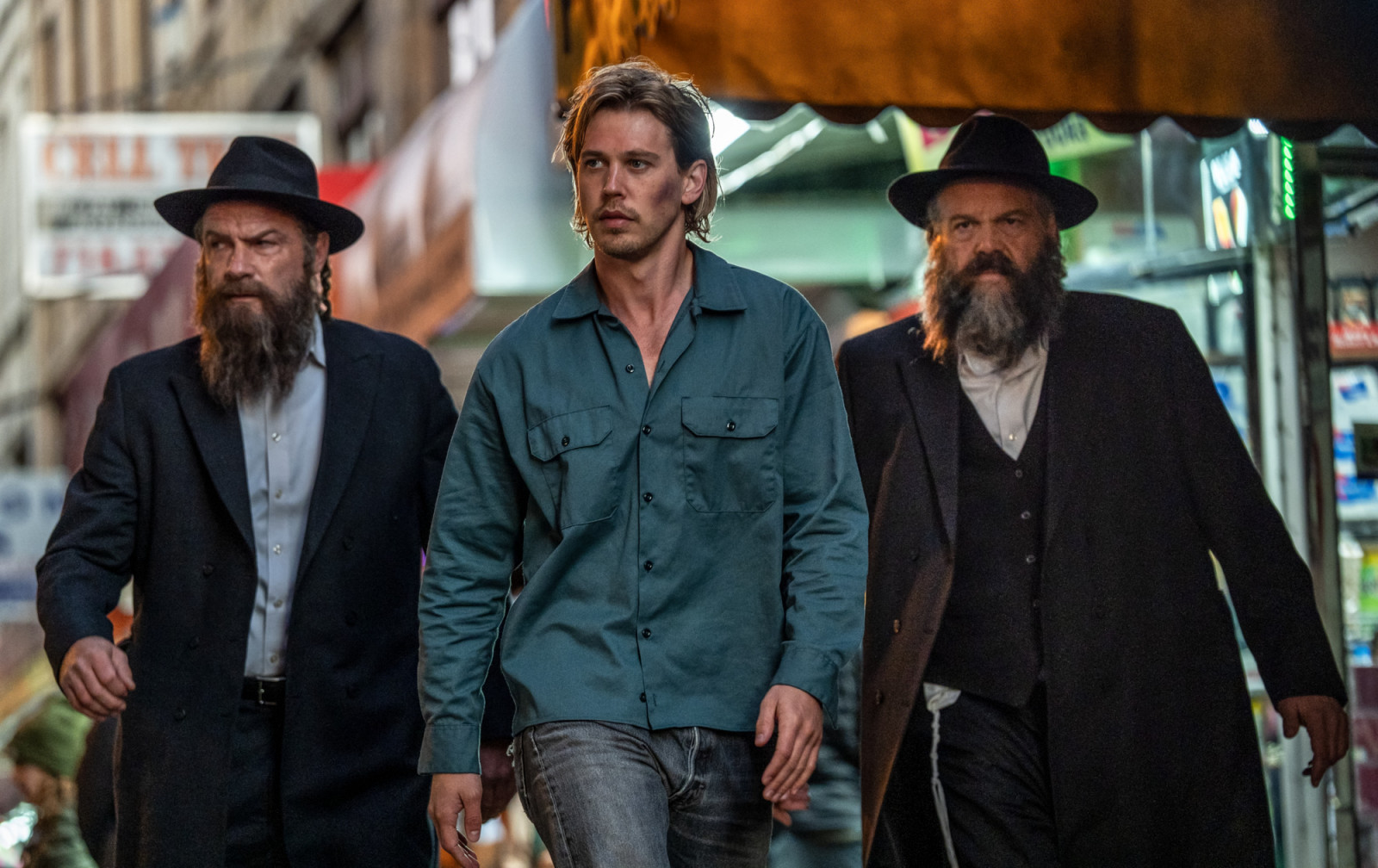 Austin Butler in Darren Aronofsky's ‘Caught Stealing’