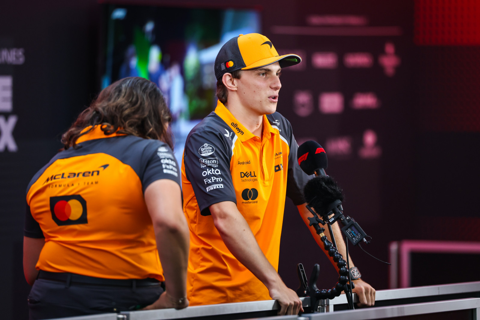 SINGAPORE, SINGAPORE - SEPTEMBER 25: Oscar Piastri of Australia and McLaren answers questions from the media during previews ahead of the F1 Grand Prix of Singapore at Marina Bay Street Circuit on September 25, 2025 in Singapore, Singapore. (Photo by Jayce Illman/Getty Images)