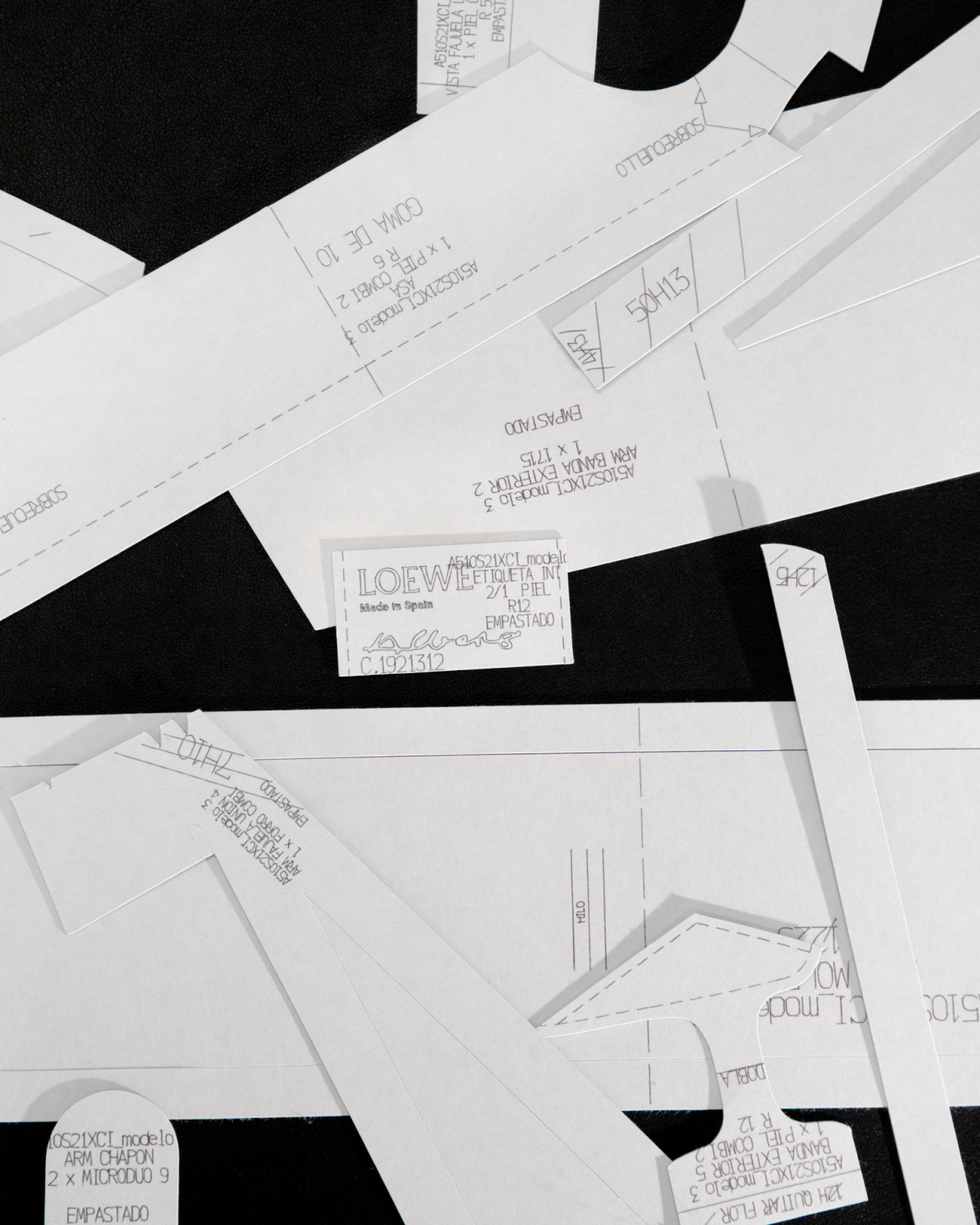 The making of the Loewe x Albers Puzzle Bag (Photo: Courtesy of Loewe)