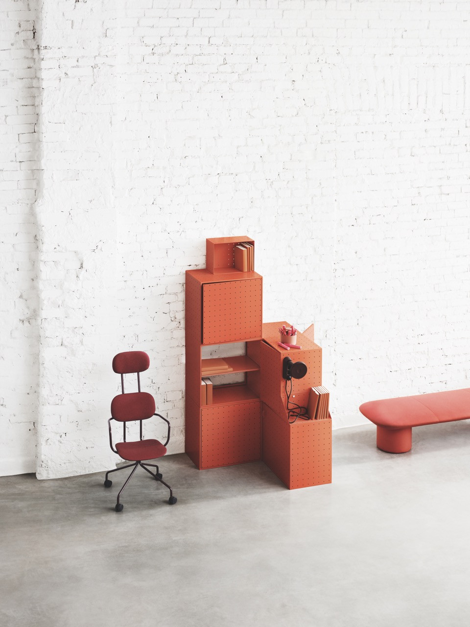 String Furniture’s Center Center adapts a system by Form Us With Love