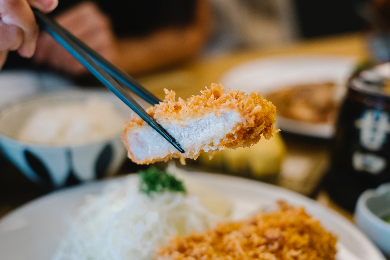 Step inside the Japanese pantry and discover the understated Japanese seasonings and spices that define the cuisine's approach to flavour. (Photo: Jcomp / Freepik)
