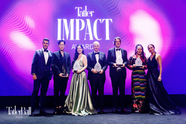 Tatler Asia CEO and chairman Michel Lamunière, Lee Jung Jae, Amanda Nguyen, Ray and Mark Dalio, Lhakpa Sherpa, and Tatler Asia President Tamara Lamunière