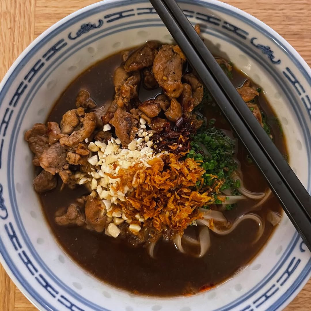 The flavour of this guay tiew nam tok are taken to new heights thanks to some blood. (Photo: Instagram/@worldofthaifood)