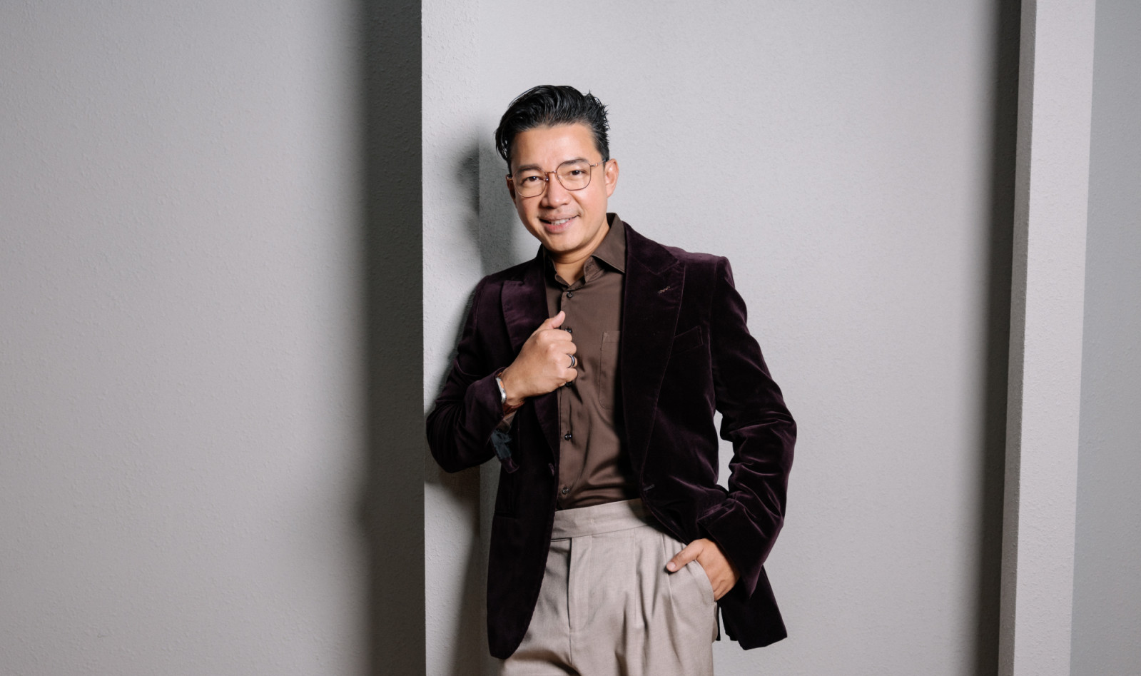 หนุ่ย พงศ์สุข หิรัญพฤกษ์ ผู้จัดงาน gamescom asia x Thailand Game Show 2025 กำลังสร้างปรากฏการณ์ใหม่ในวงการและอุตสาหกรรมเกมของไทย ด้วยการยกระดับสู่ระดับเอเชีย ภายใต้ความร่วมมือกับ gamescom asia ผู้ทรงอิทธิพลของอีเวนต์ธุรกิจวงการเกมระดับโลกจากโคโลญเมสเซ่ (Koelnmesse) ประเทศเยอรมนี (ภาพ: Worapon Teerawatvijit)