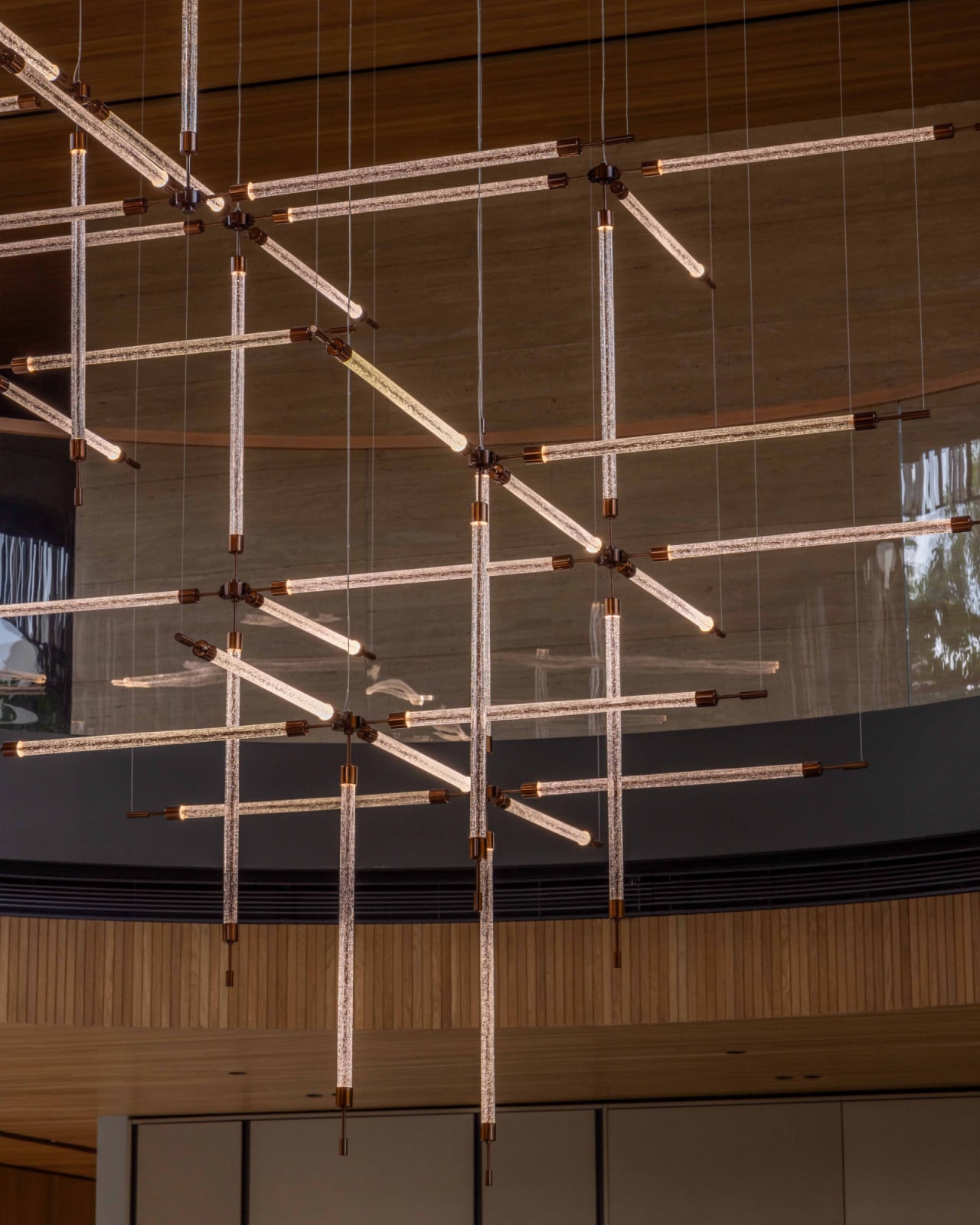 A close-up of the grid-like Preciosa lighting in the good class bungalow’s living–dining area, which glows like a constellation when viewed from afar in the evening