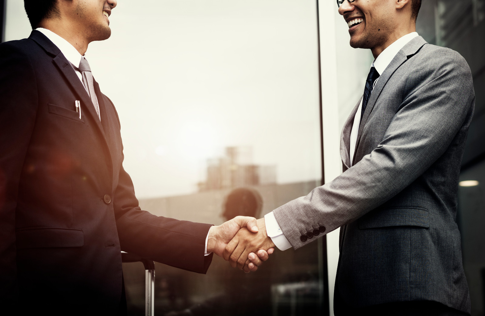 To boost Malaysia’s attractiveness to investors, the government has launched a Special Investor initiative. (Photo: Freepik)