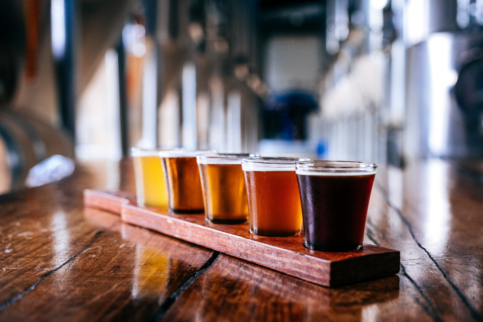 From historic brewing capitals to new hubs of experimentation, these cities show how craft beer reflects place and culture. (Photo: Wirestock)