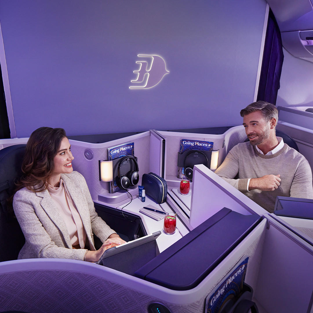 From the start to the end of each journey, Malaysia Airlines passengers have come to love that genuine Malaysian Hospitality that the airline is famous for