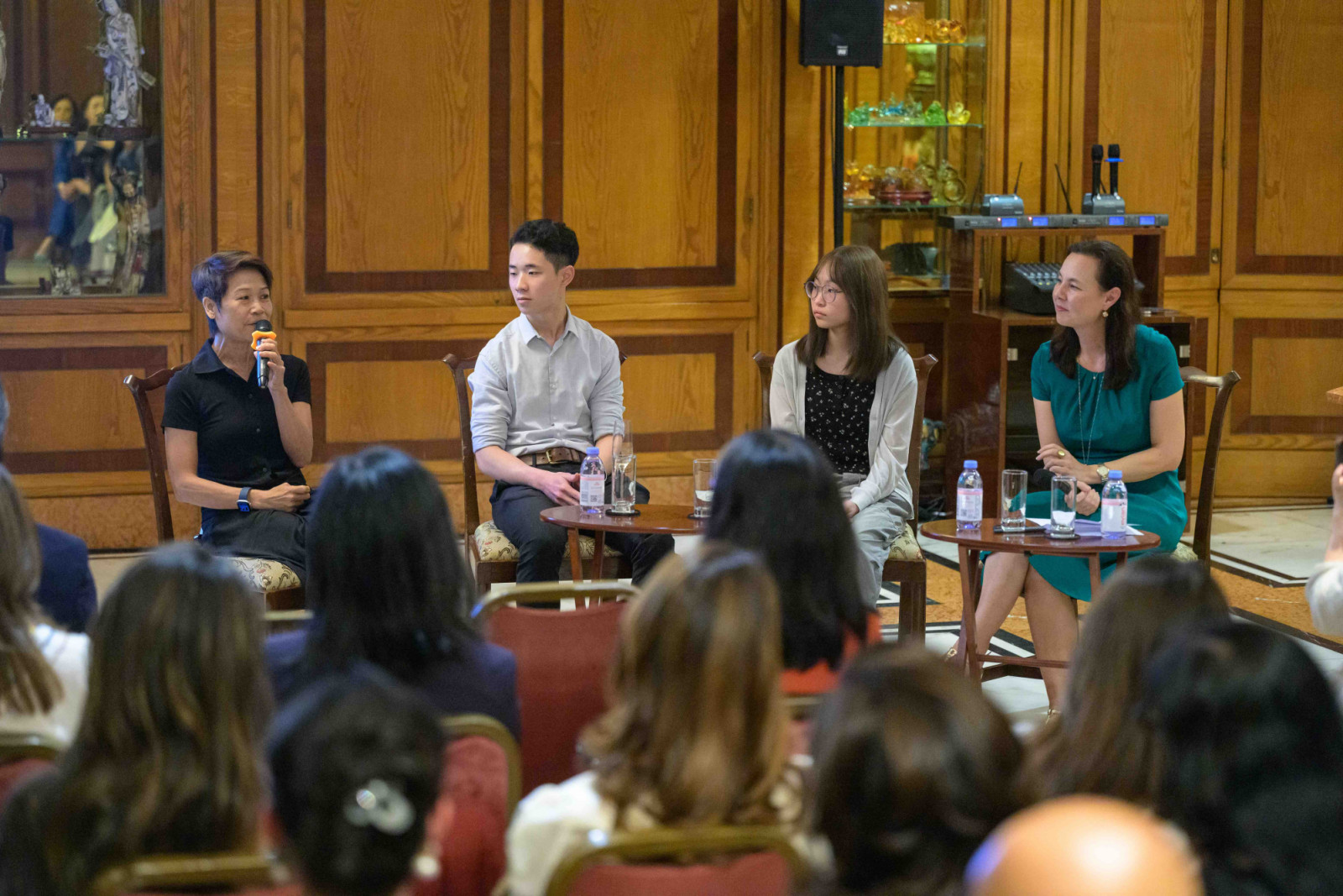 Jeanne Lim, founder of beingAI and co-creator of Sophia the Robot, with one participant from The Women’s Foundation’s Young Allies programme and one from its Girls Go Tech programme in a discussion moderated by Joanna Hotung on the ongoing impact of tech and AI on our lives and families. The panel took place at the Allie Circle welcome cocktail and dinner in September 2025