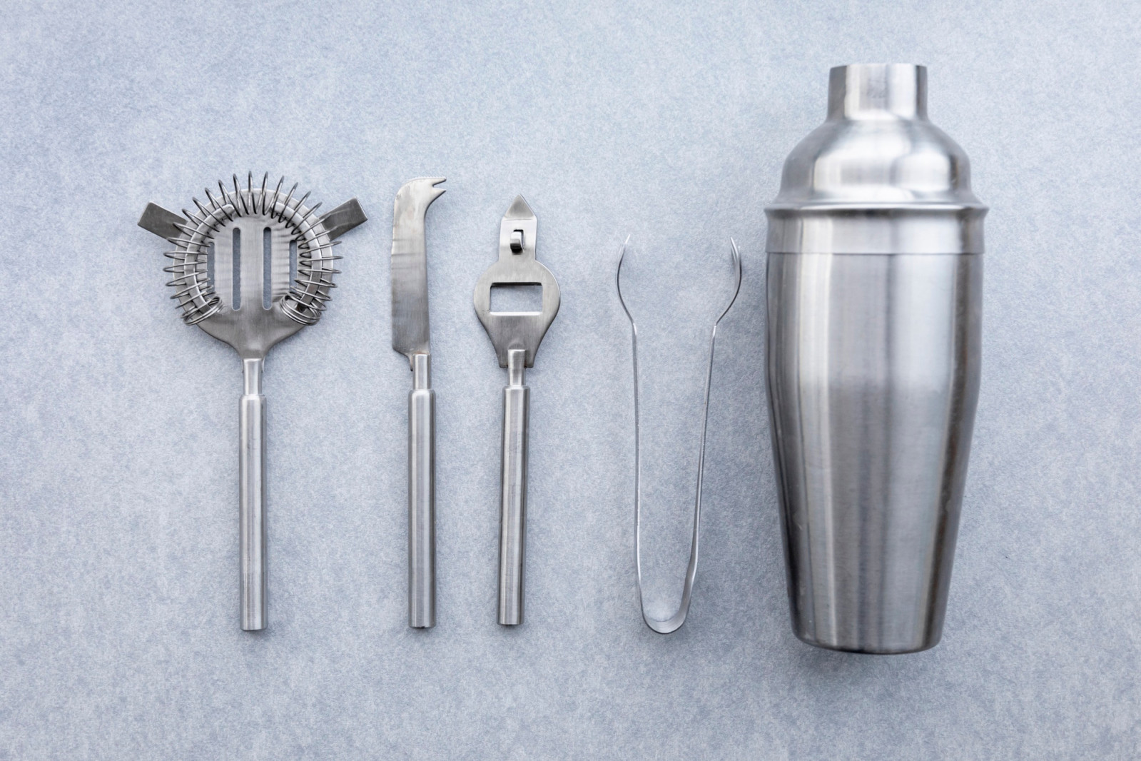 The quiet workhorses of any good bar cart include reliable tools that make mixing effortless and precise. (Photo: Freepik)