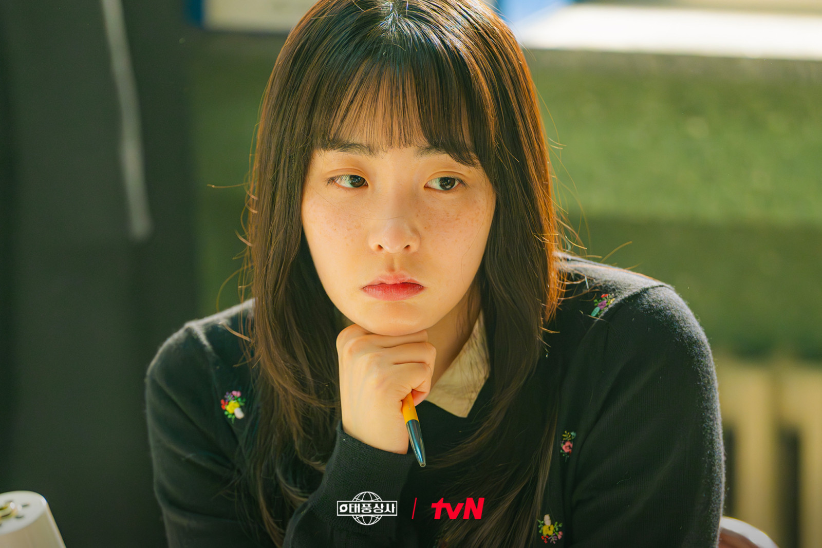 (Photo:tvN《颱風商社》劇照)