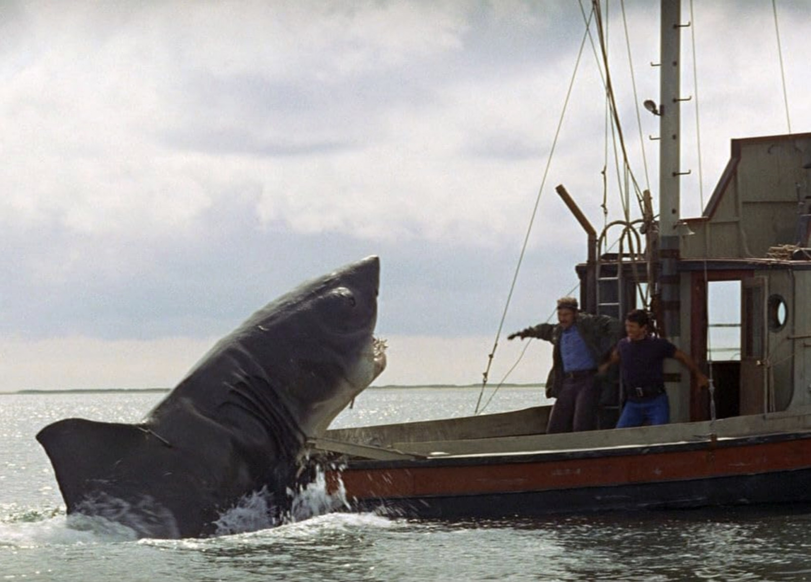 The terror beneath the waves proves that horror doesn’t need a ghost to scare you
