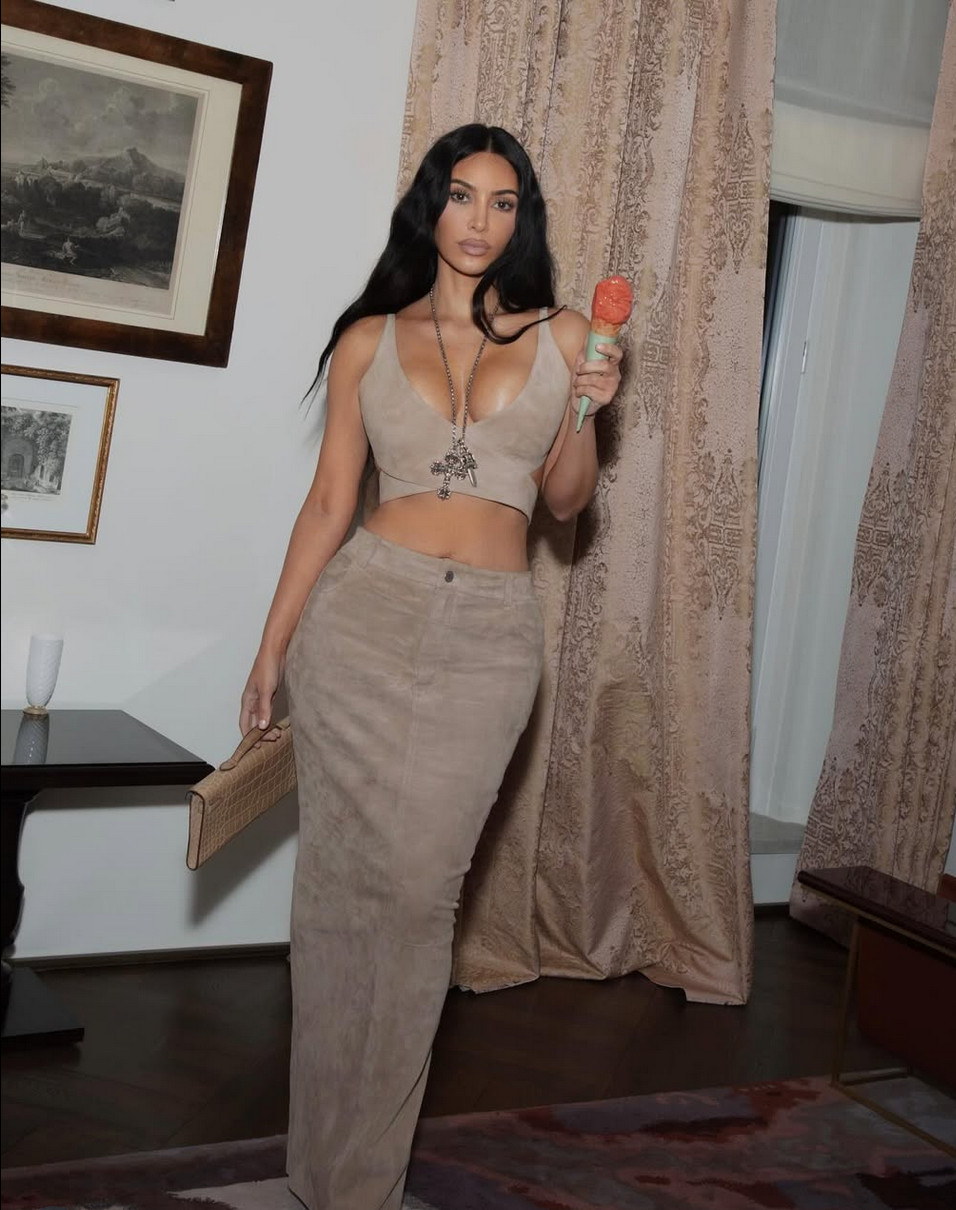 Tan suede crop and maxi skirt is the Skims blueprint (Photo: Instagram/ @kimkardashian)