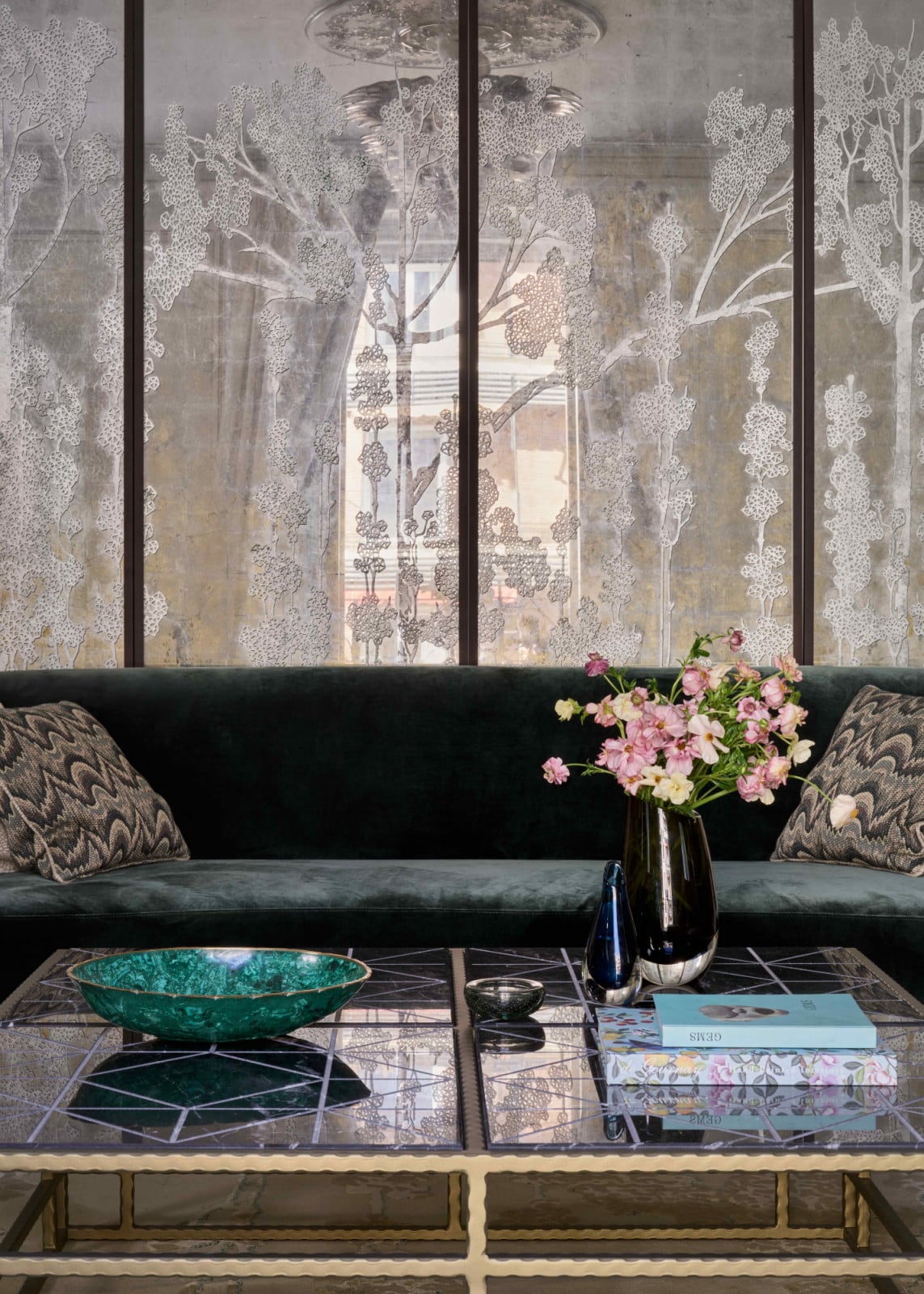 Created by Parisian artisan Ulgador, it exemplifies the overarching theme of decorative poetry