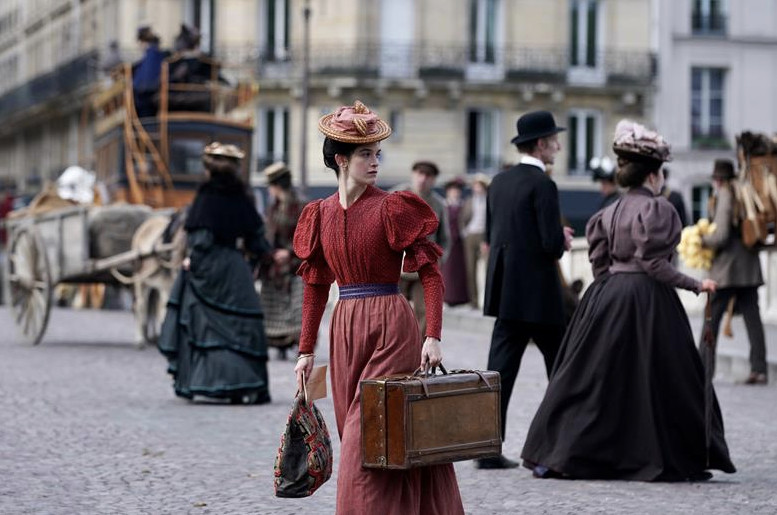Cédric Klapisch’s romantic epic bridges 1895 Belle Époque Paris with modern Normandy (Photo: Hong Kong French Film Festival)