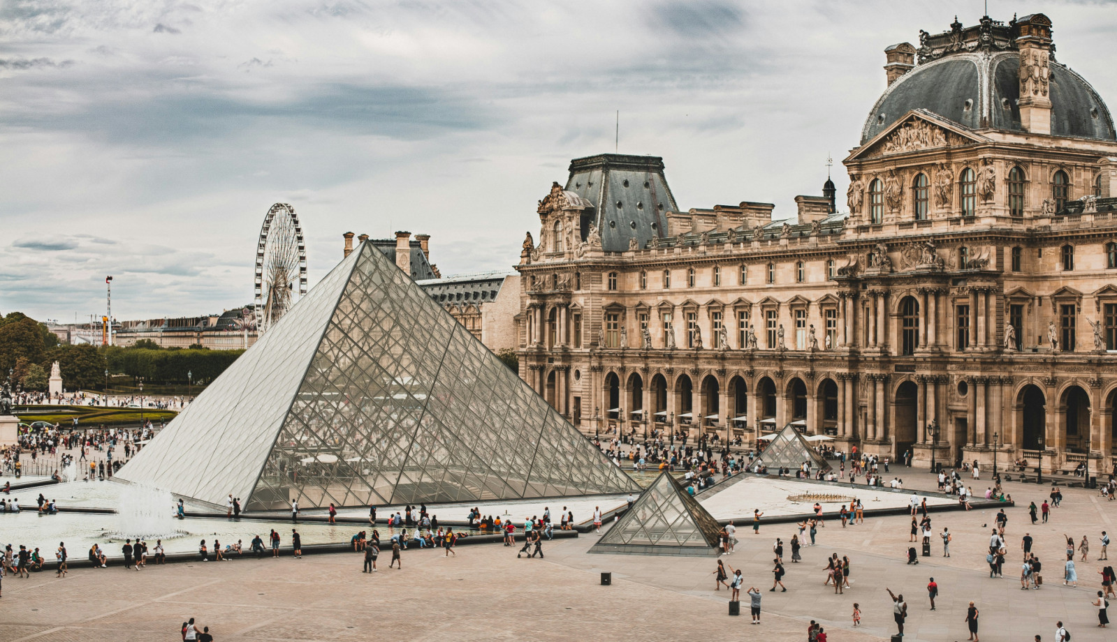 The recent theft of the crown jewels of France from the Louvre has put a spotlight on the vulnerabilities of the world’s greatest museums—many of whom have survived heists themselves (Photo: Unsplash/ Mika Baumeister)