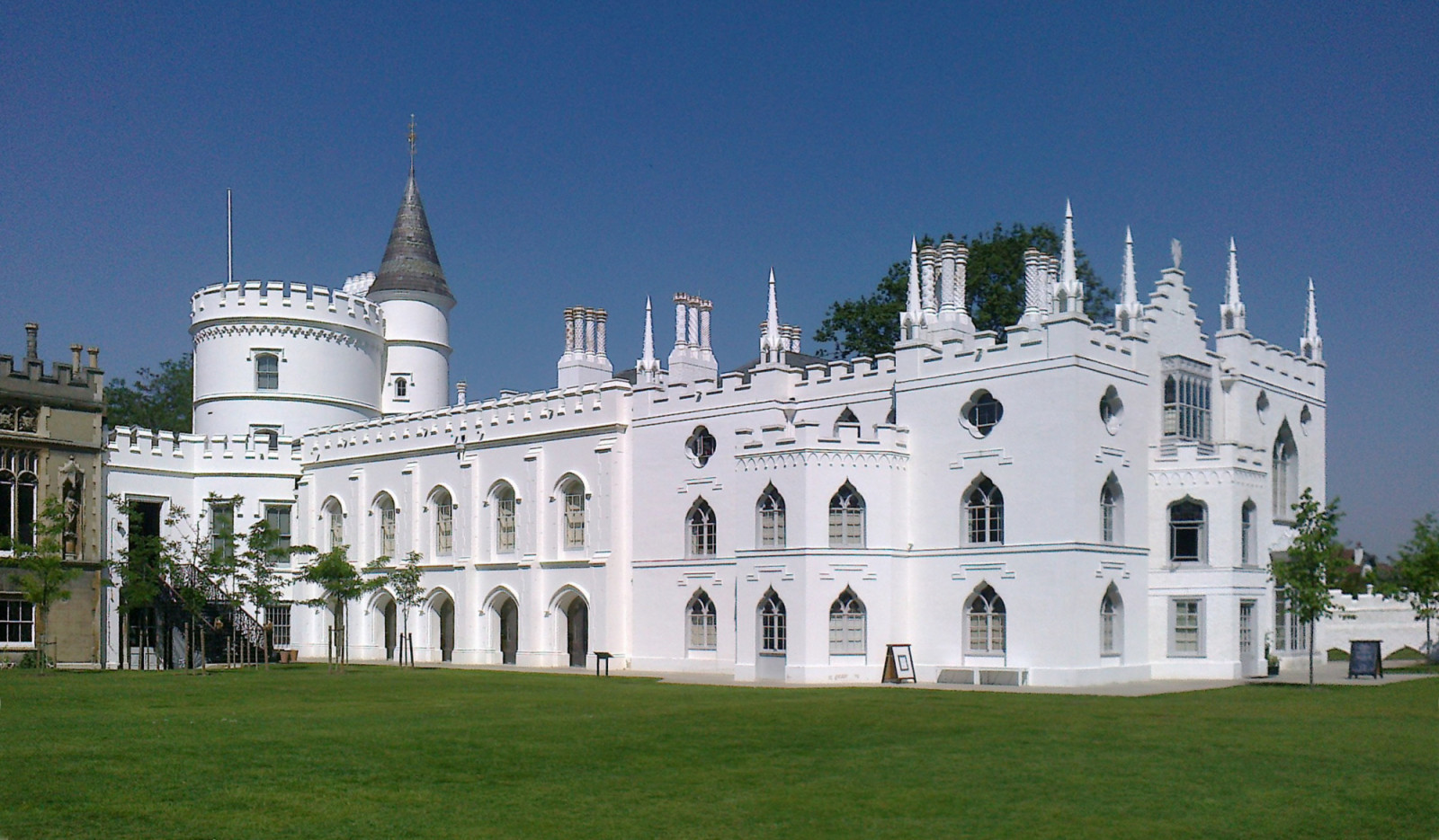 Often cited as the first Gothic Revival house, Strawberry Hill House was the architectural equivalent of Horace Walpole’s ‘The Castle of Otranto’ (Photo: WikiCommons)