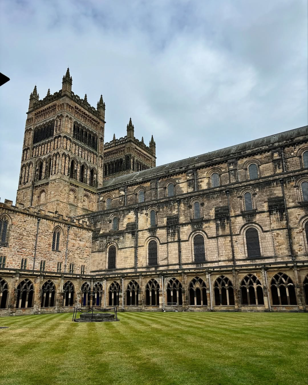 The cloister quadrangle at Durham Cathedral, where many notable events unfolded in the ‘Harry Potter’ films (Photo: Instagram / @holly_onhistory)