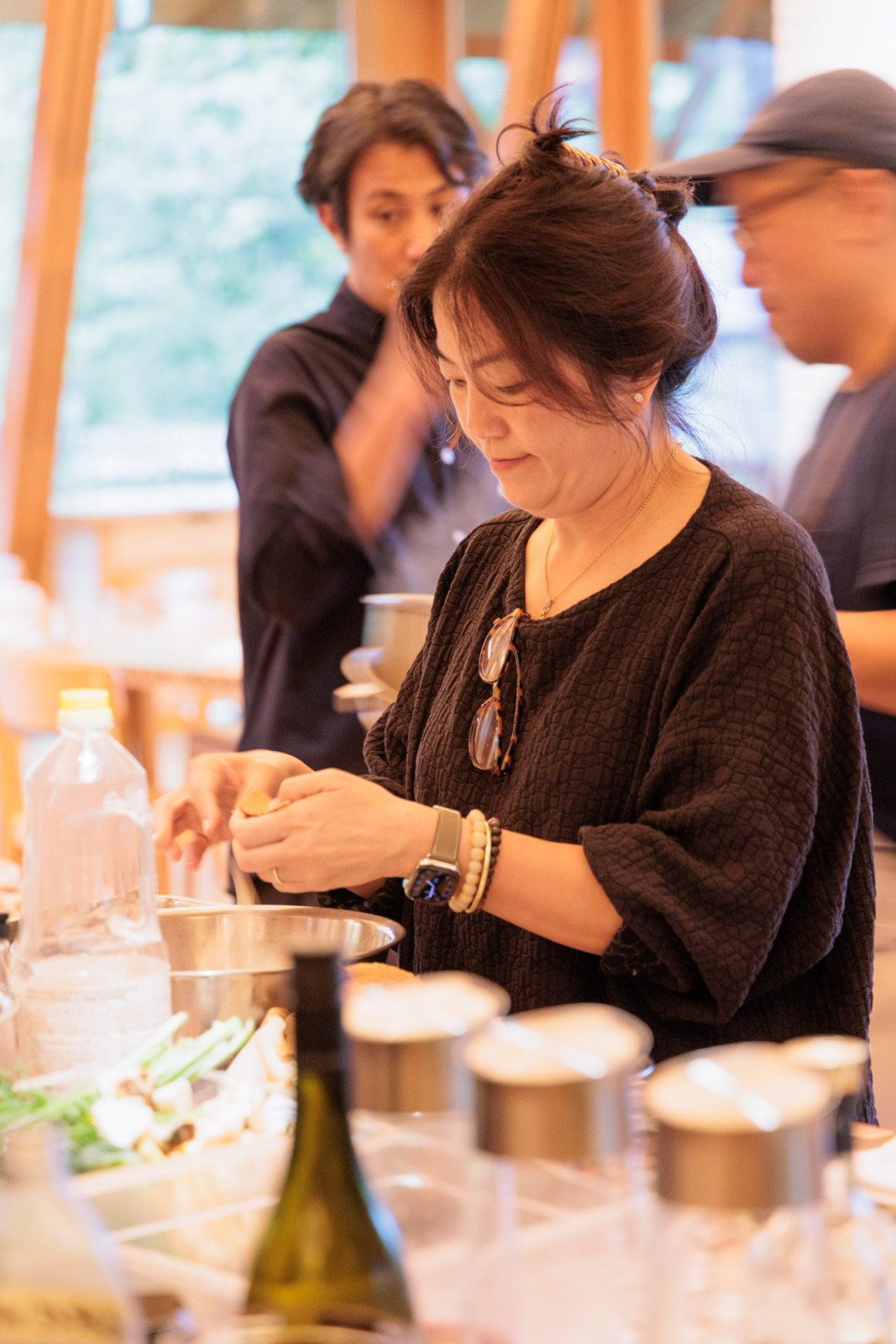 Chef Mina Park lends a hand for chef Kwang Uh’s bibimbap