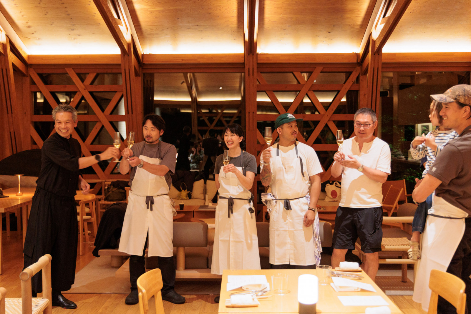 The chefs toast to the start of the collaboration dinner with Shishi-Iwa House founder Huy Hoang